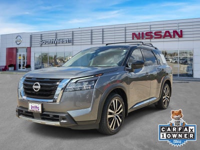 2024 Nissan Pathfinder Platinum