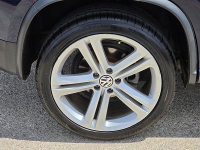 2014 Volkswagen Tiguan R-Line
