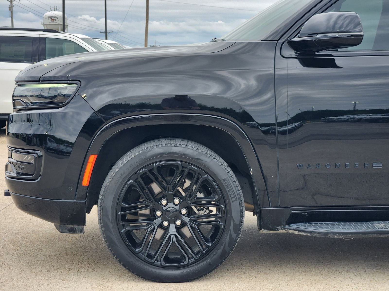 2023 Jeep Wagoneer Series II