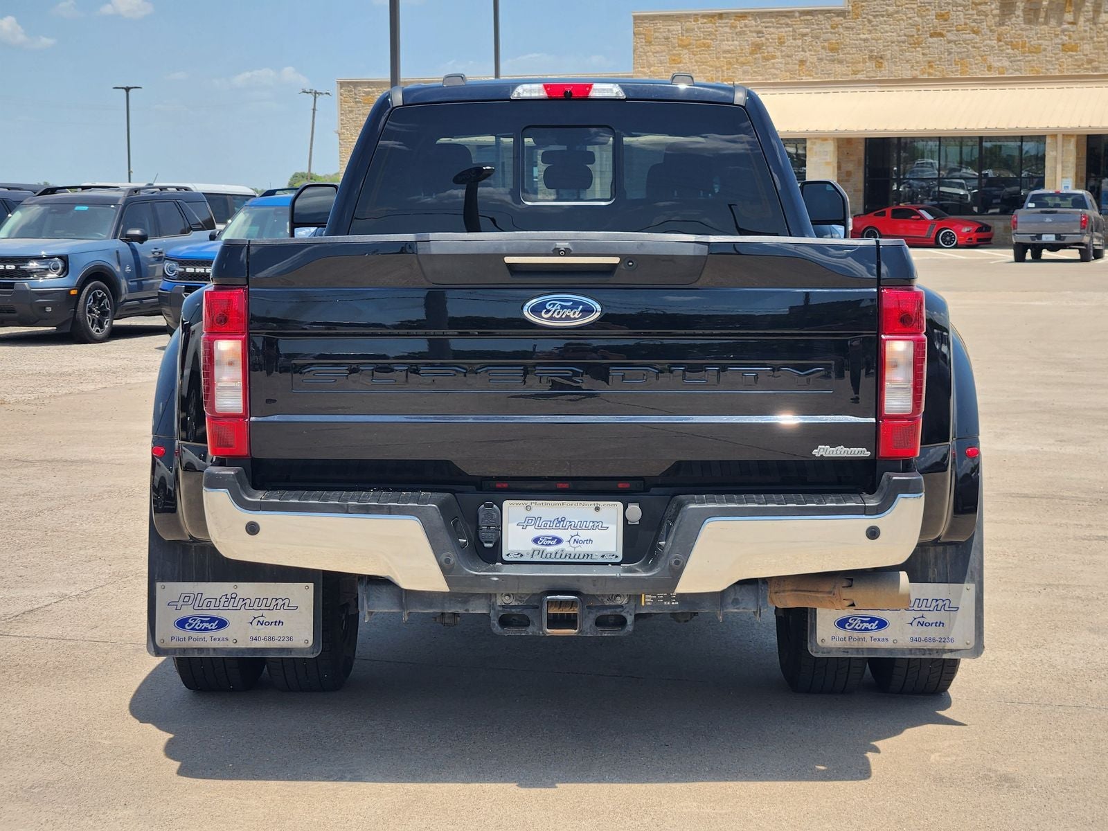 2022 Ford F-350SD Lariat DRW
