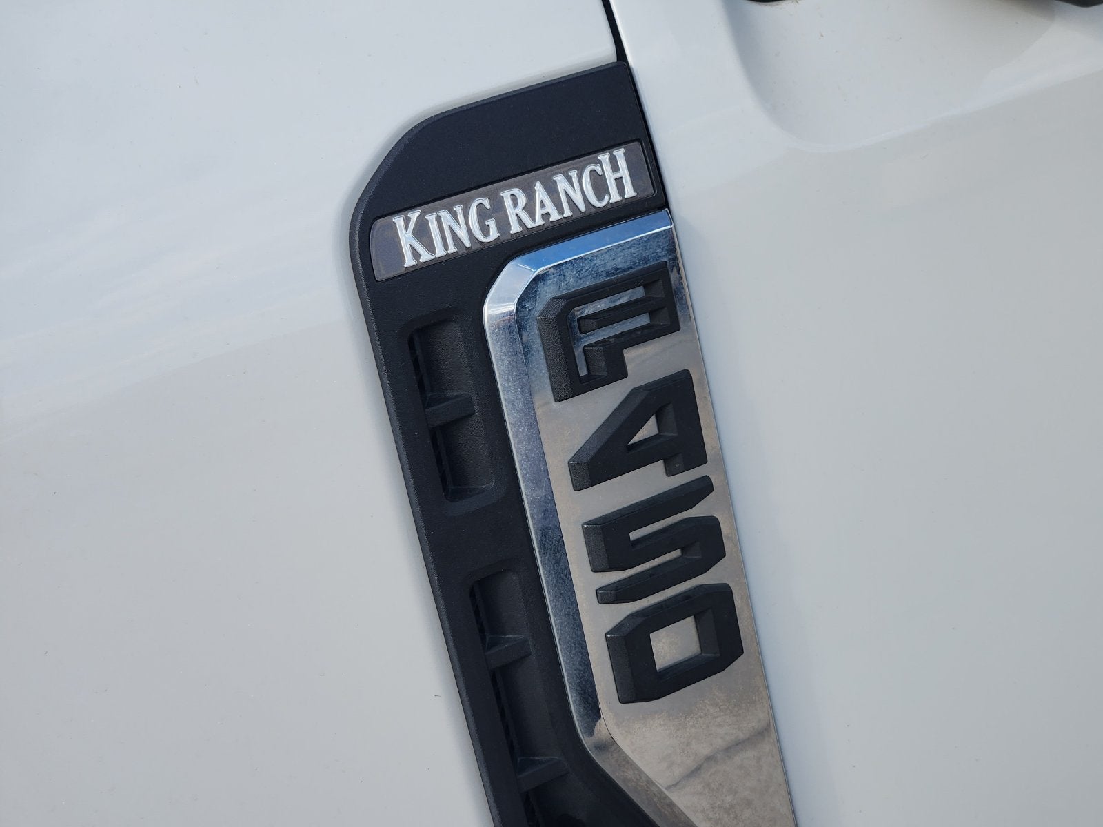 2024 Ford F-450SD King Ranch DRW
