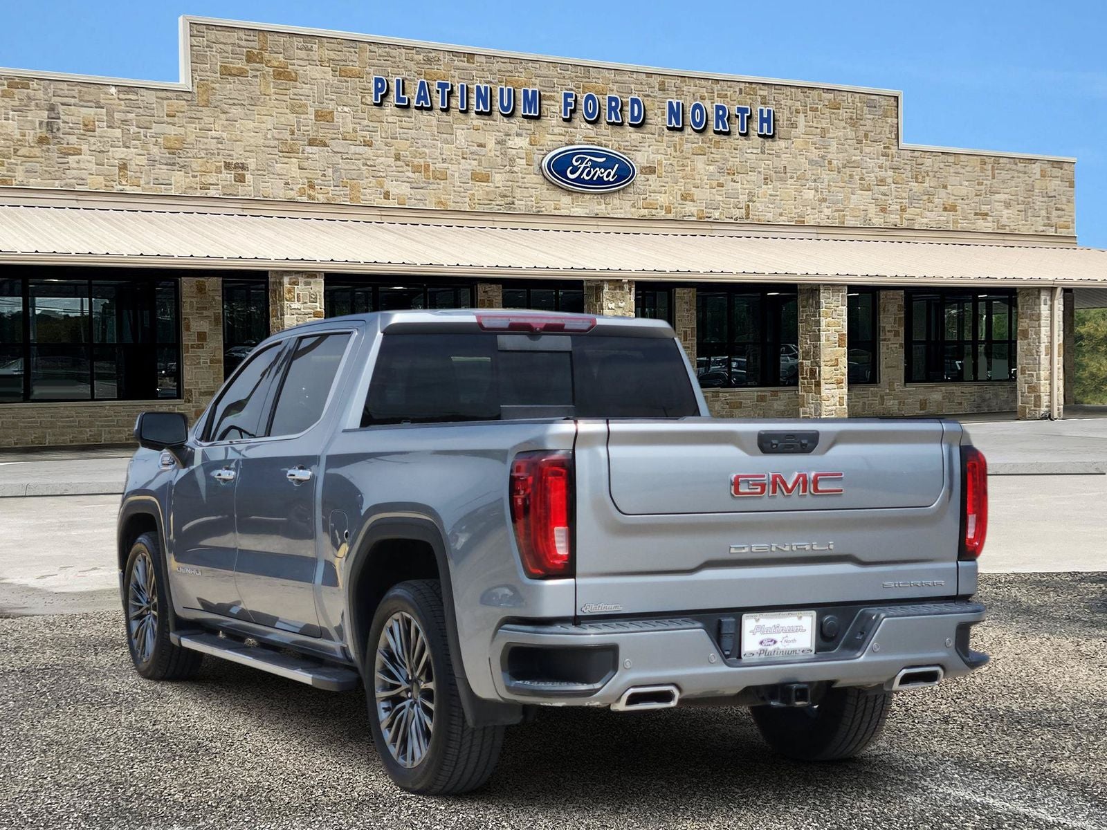 2023 GMC Sierra 1500 Denali