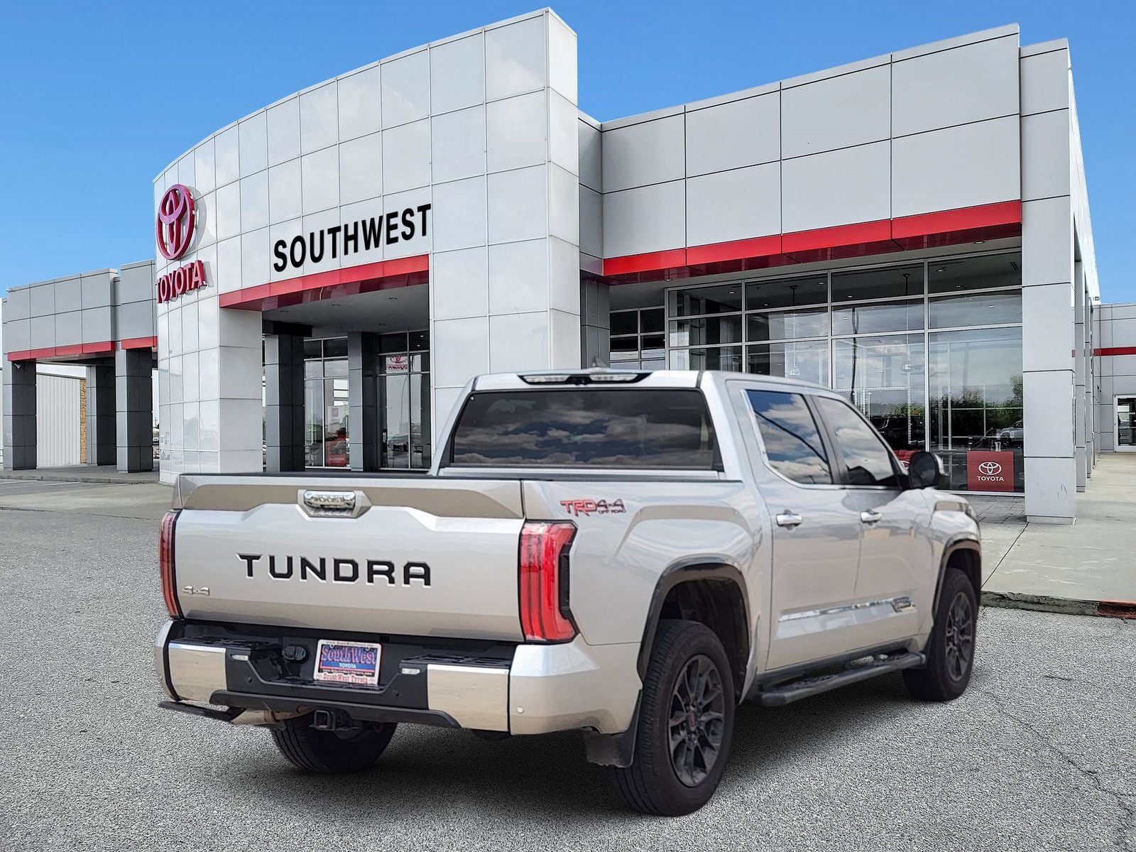 2024 Toyota Tundra Hybrid 1794 Edition