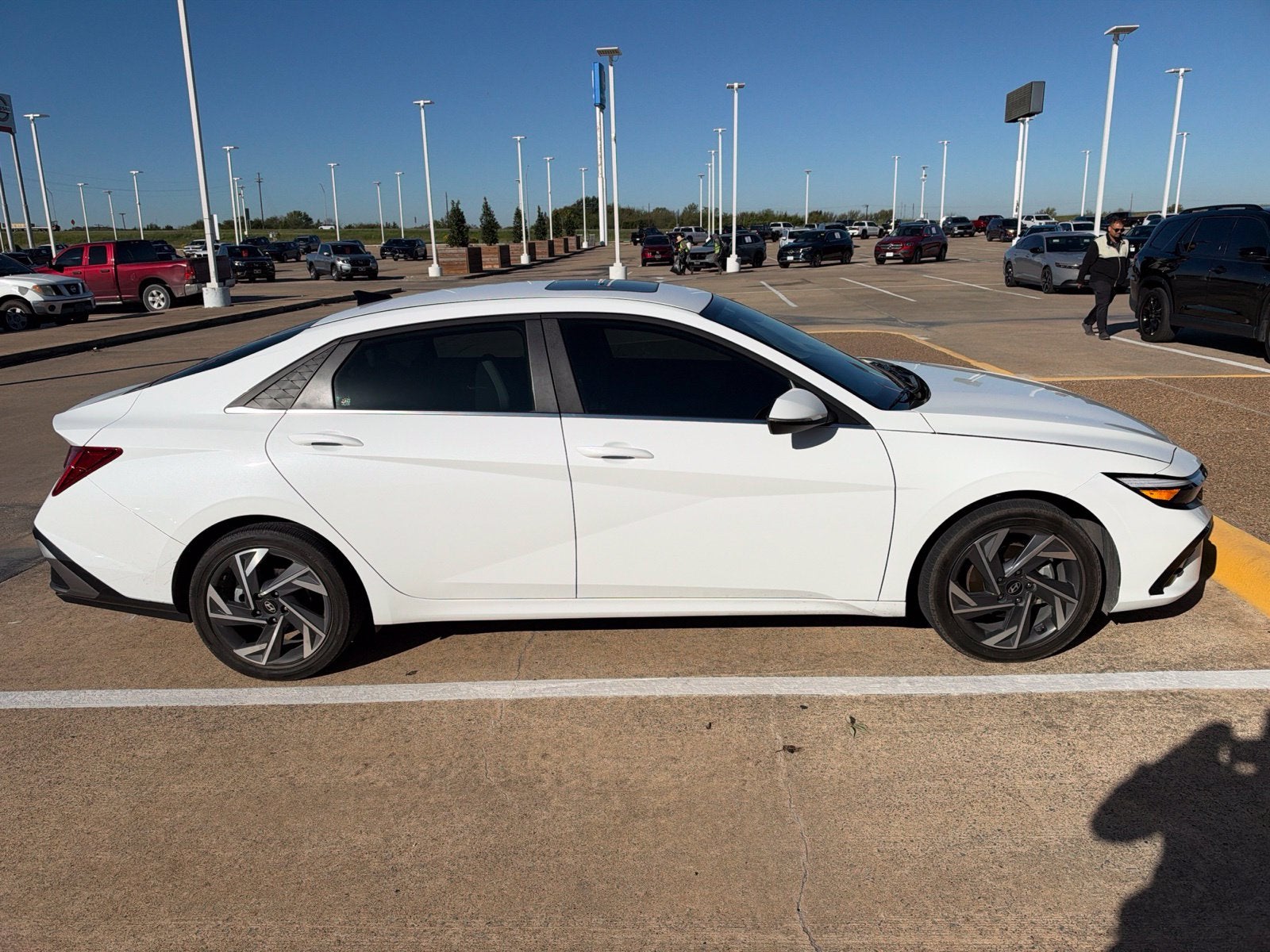 2025 Hyundai Elantra Hybrid Limited