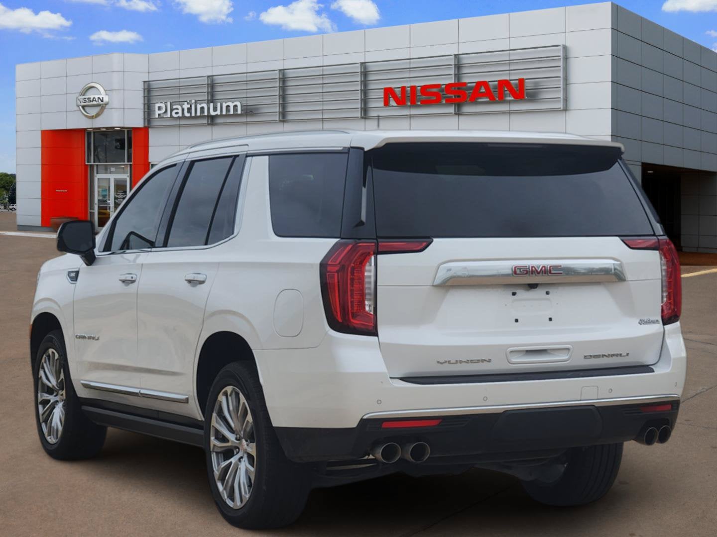 2022 GMC Yukon Denali