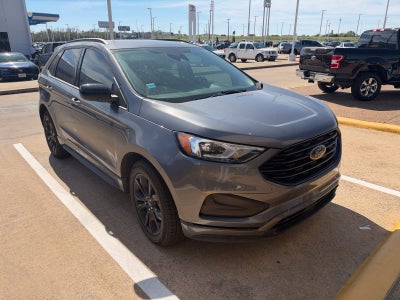 2022 Ford Edge SE