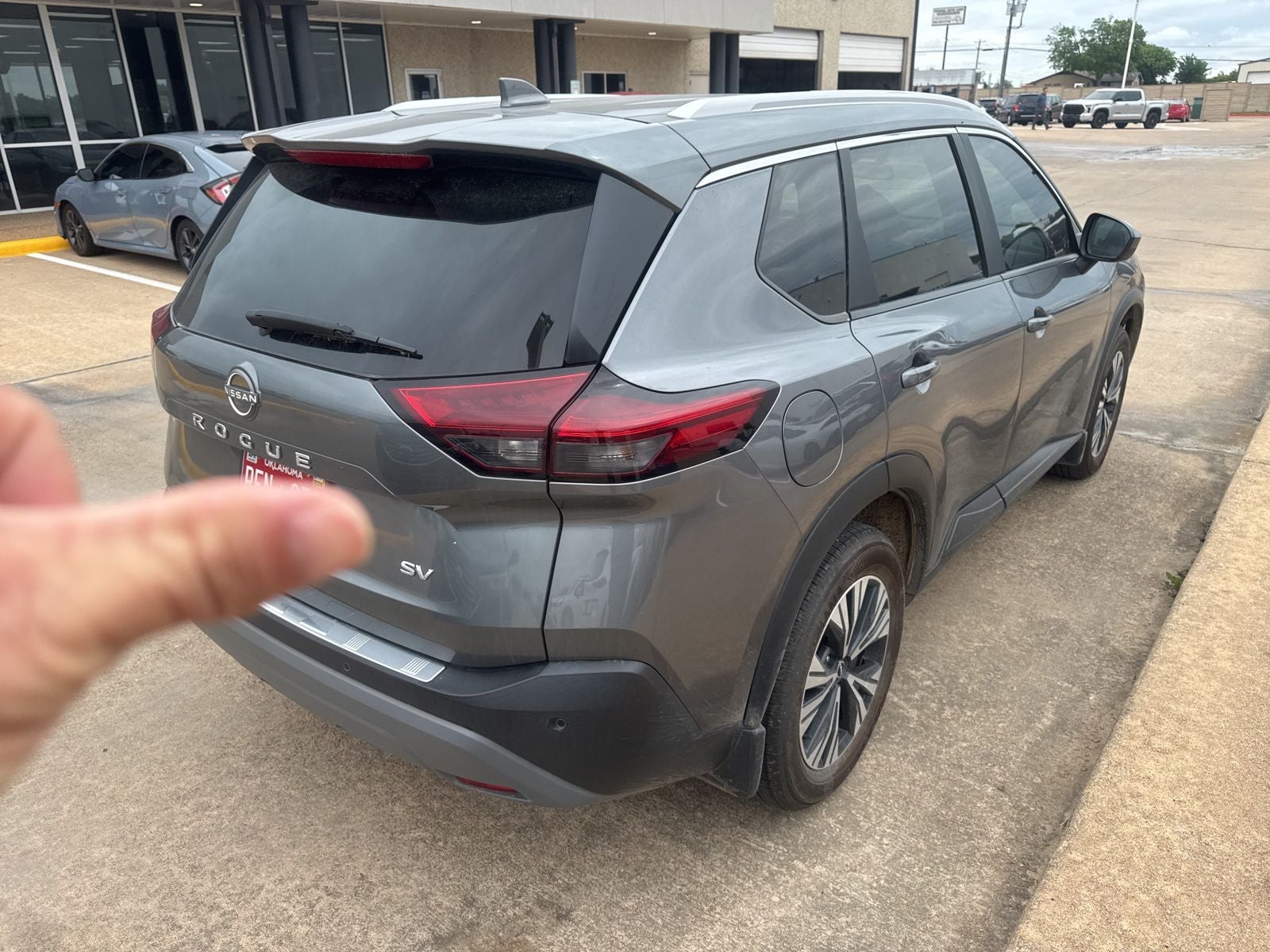 2023 Nissan Rogue SV