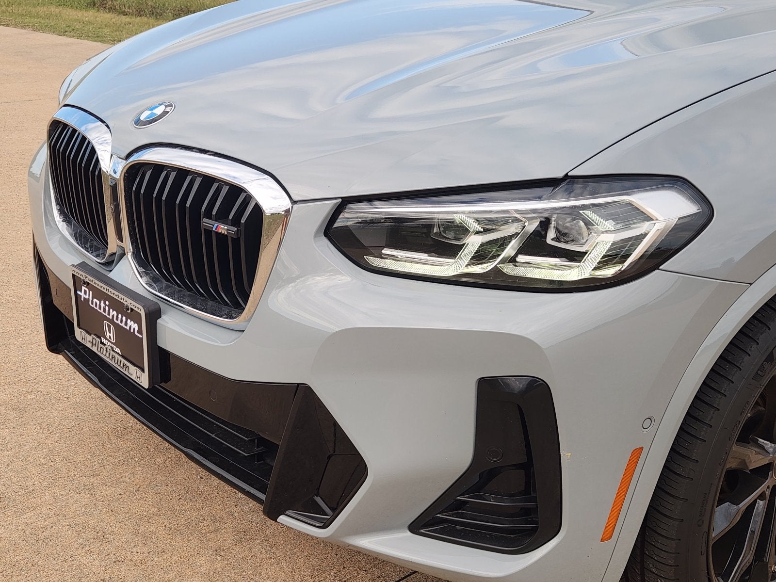 2024 BMW X3 M40i