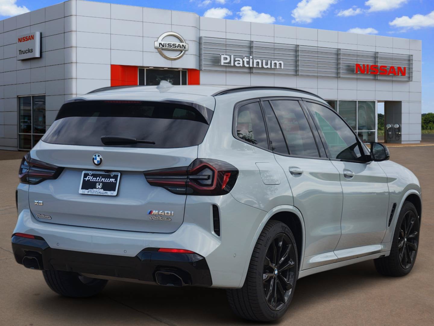 2024 BMW X3 M40i