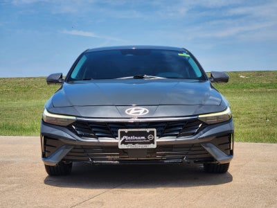 2024 Hyundai Elantra Limited