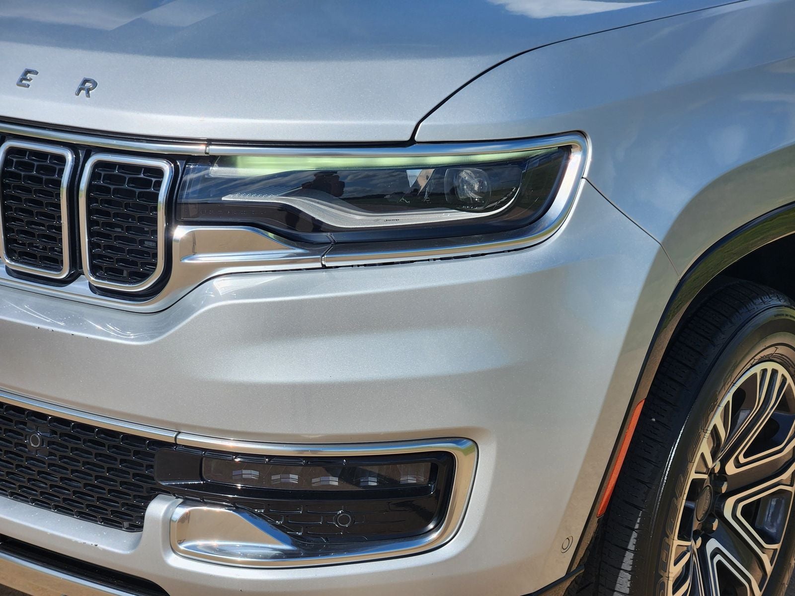 2022 Jeep Wagoneer Series III