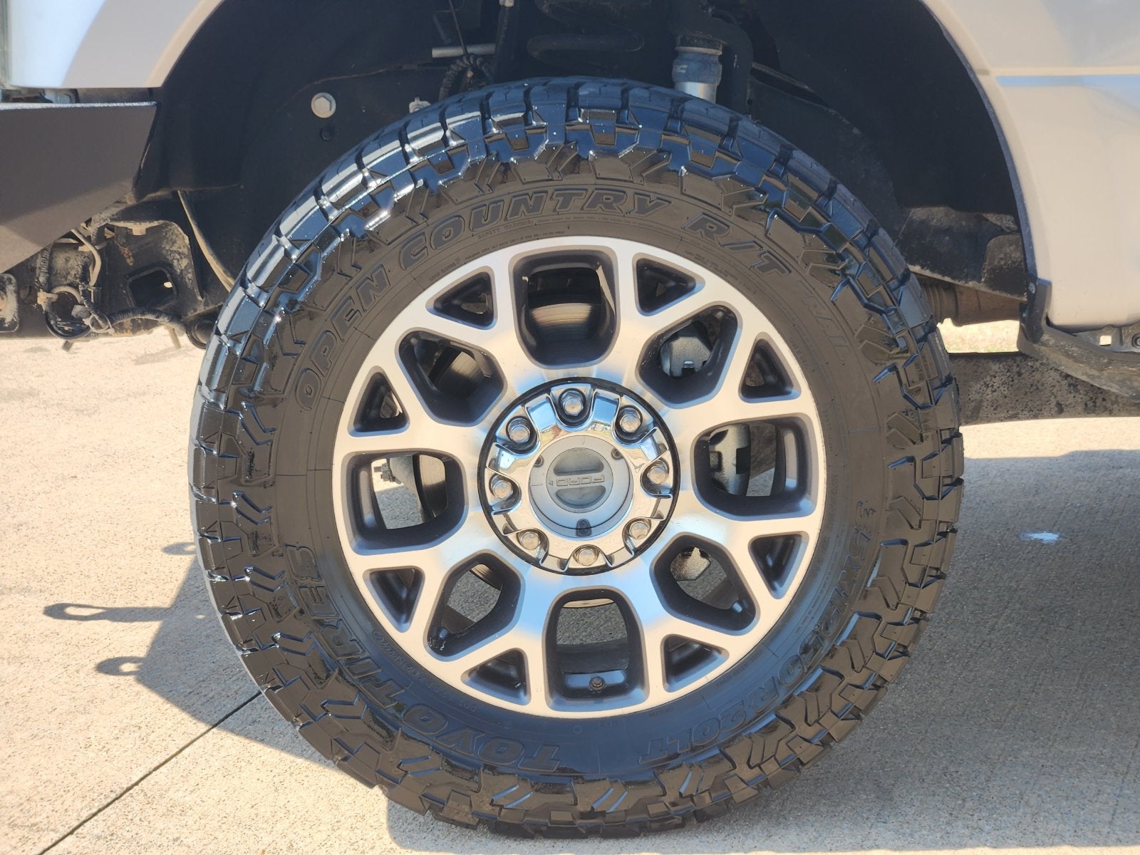 2022 Ford F-250SD Lariat