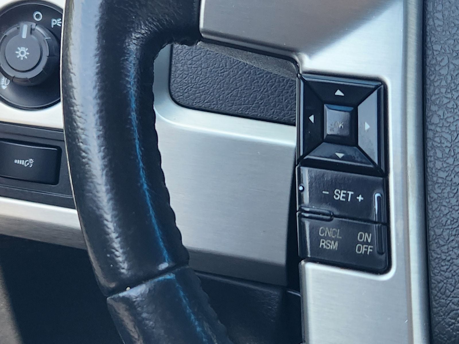 2014 Ford F-150 Platinum