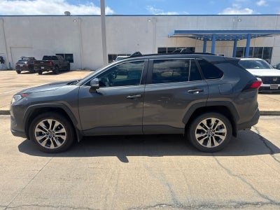 2020 Toyota RAV4 XLE Premium