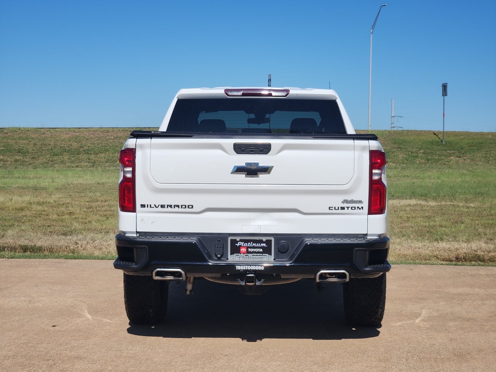 2021 Chevrolet Silverado 1500 Custom Trail Boss