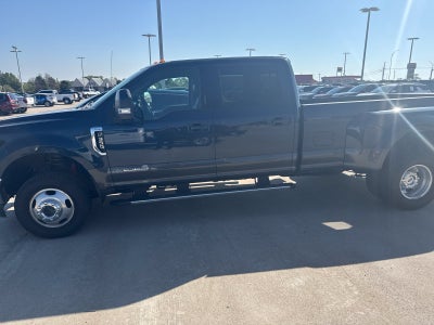 2017 Ford F-350SD Lariat DRW