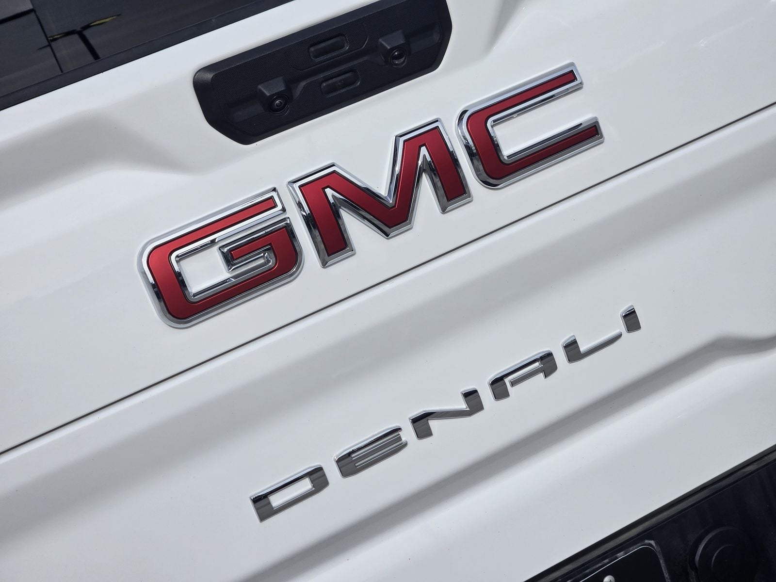 2025 GMC Sierra 3500HD Denali
