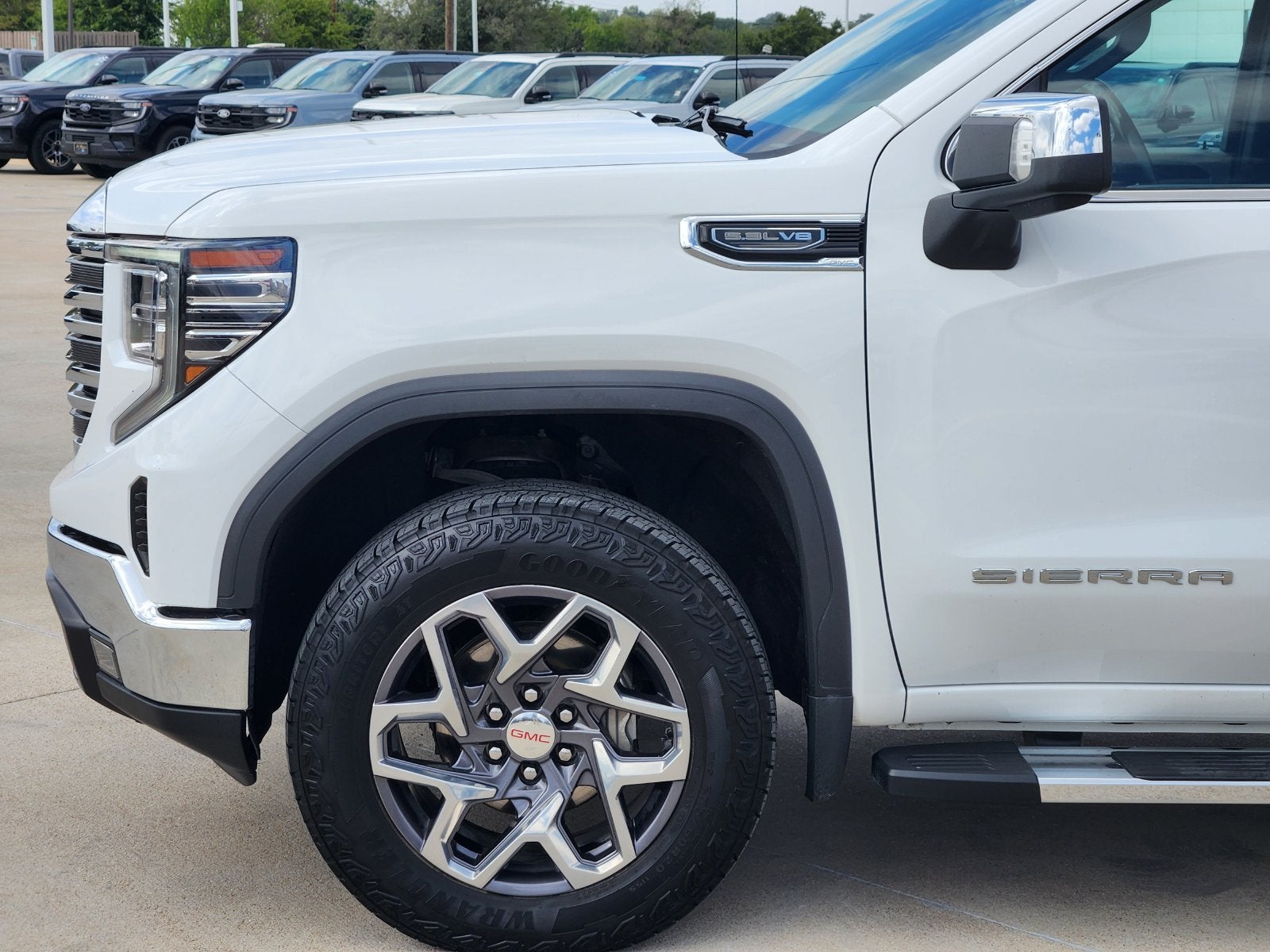 2022 GMC Sierra 1500 SLT