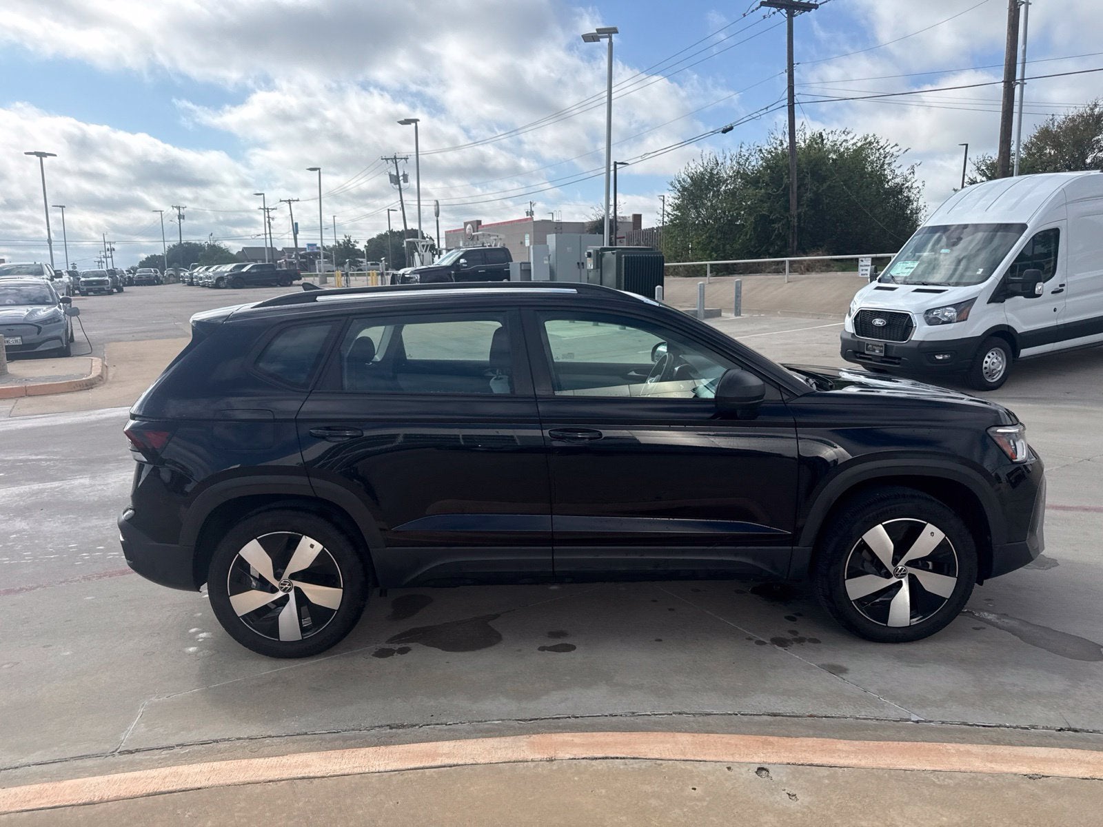2025 Volkswagen Taos 1.5T S