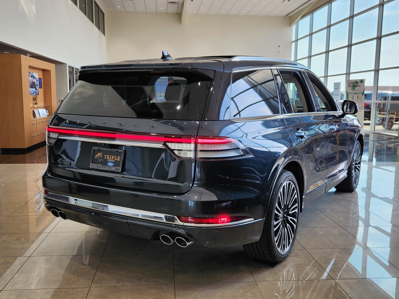 2023 Lincoln Aviator Black Label Premium