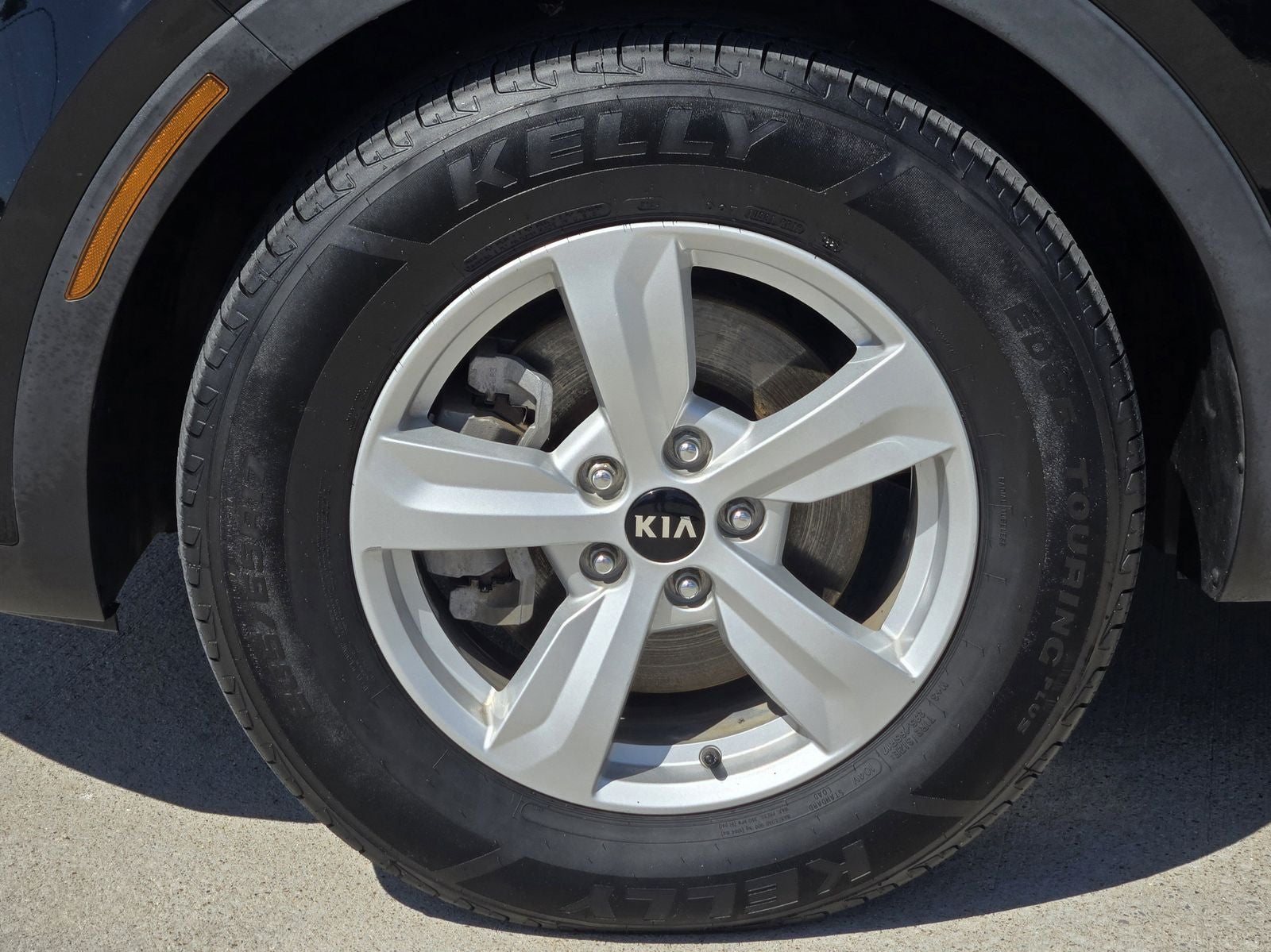2021 Kia Sorento LX