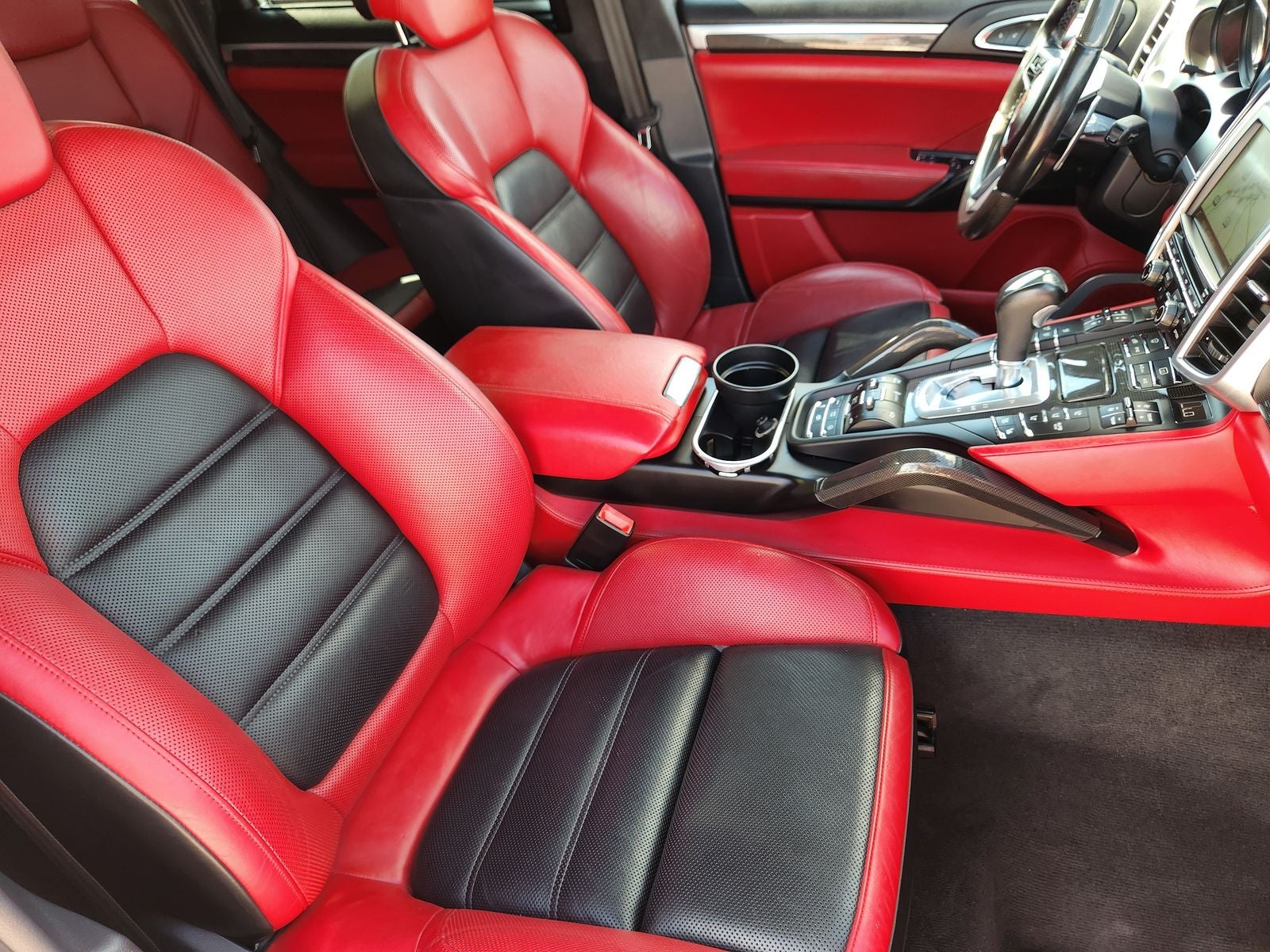 2016 Porsche Cayenne Turbo