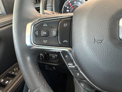 2025 RAM 1500 Laramie Crew Cab 4x4 5'7" Box