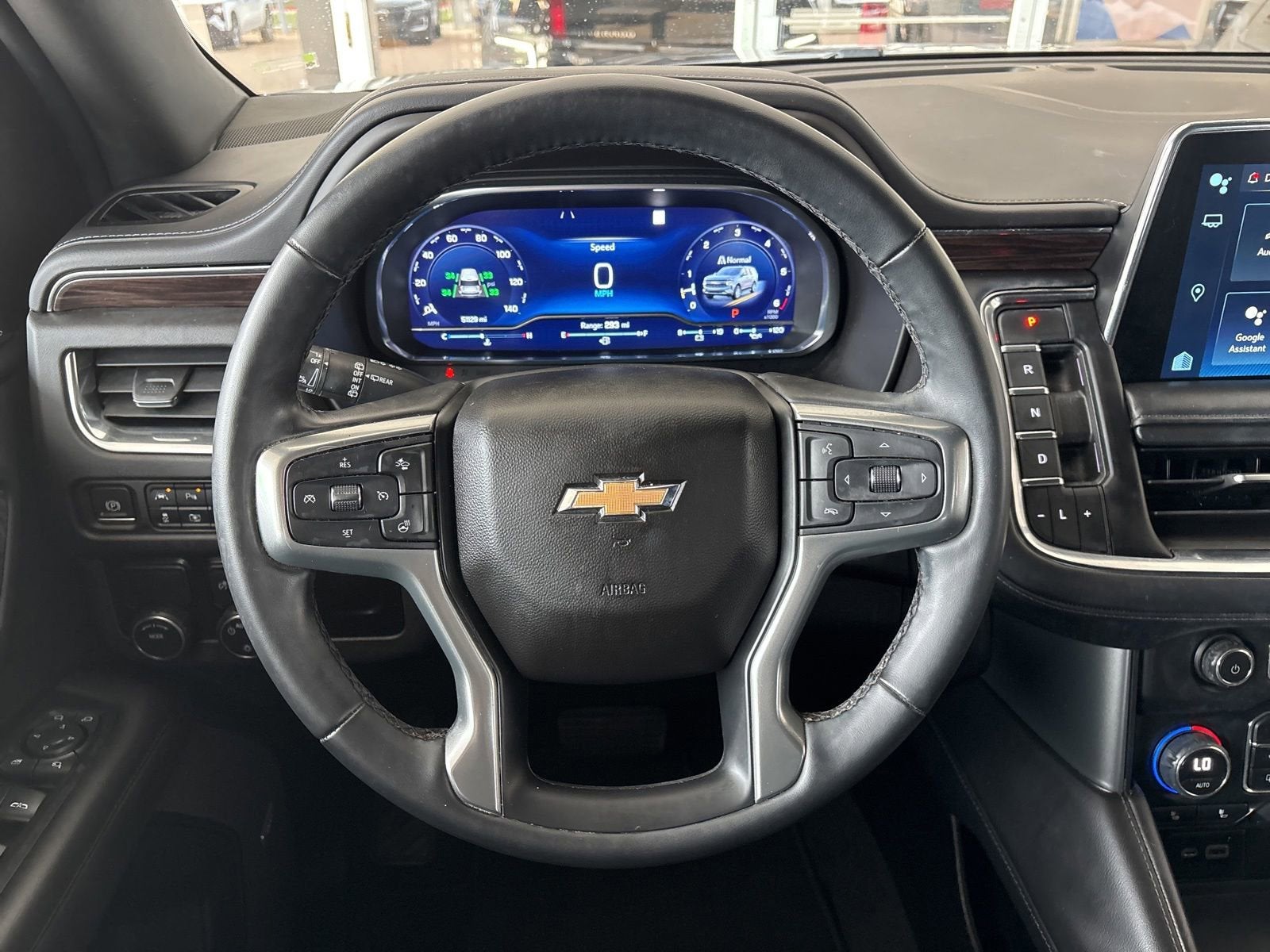 2023 Chevrolet Suburban LT