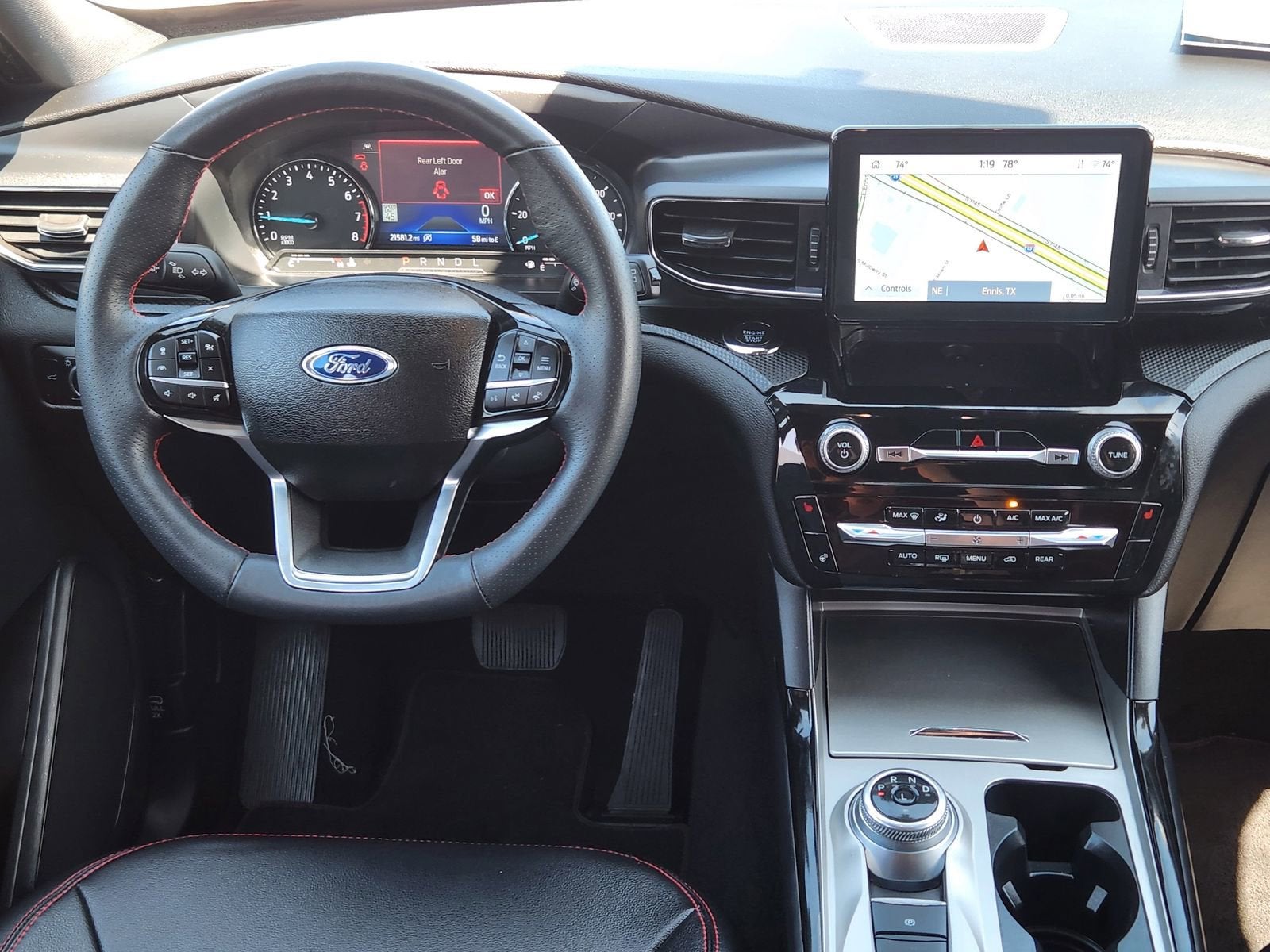 2024 Ford Explorer ST-Line