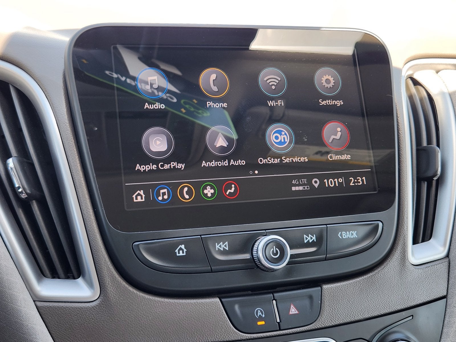 2025 Chevrolet Malibu 1LT - Photo 18