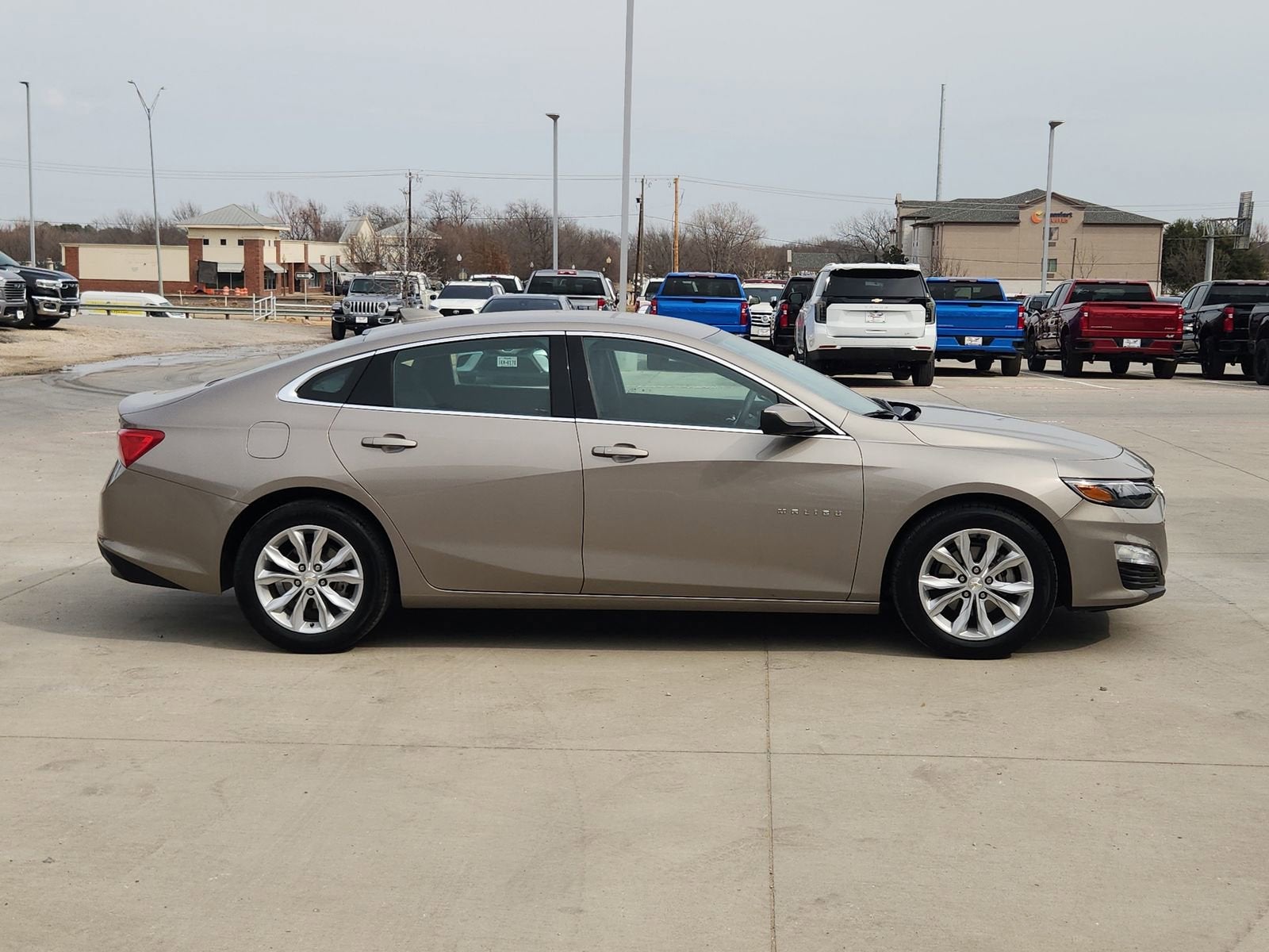 2023 Chevrolet Malibu LT