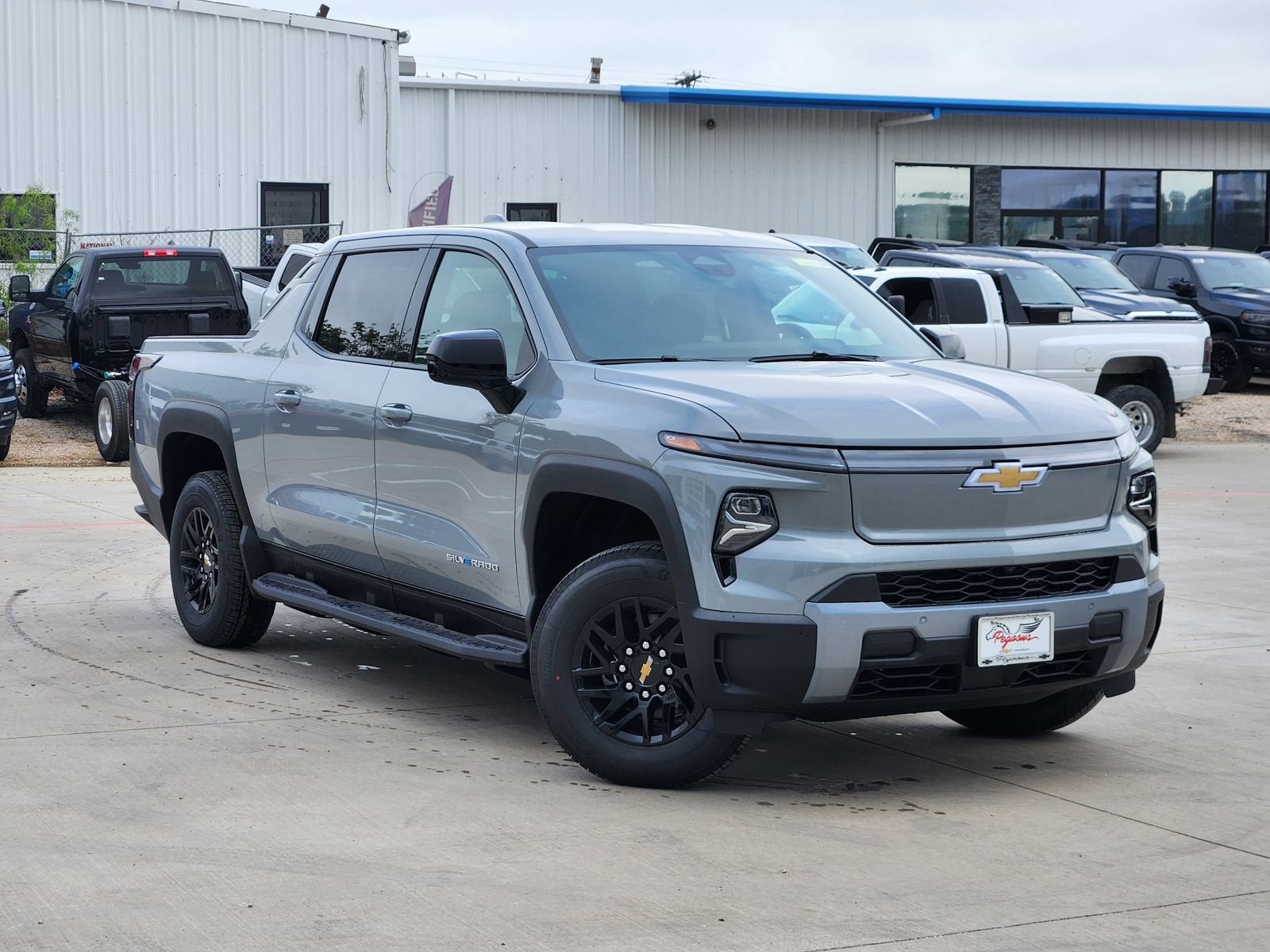 2026 Chevrolet Silverado EV LT - Standard Range