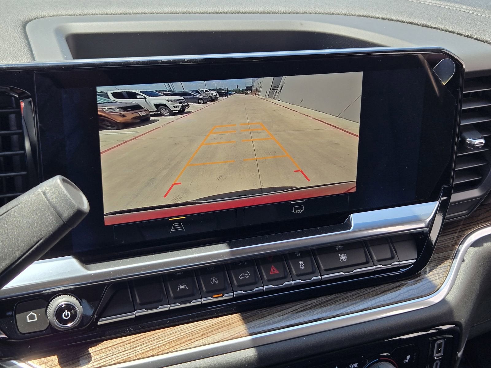 2025 Chevrolet Silverado 1500 LT (2FL)