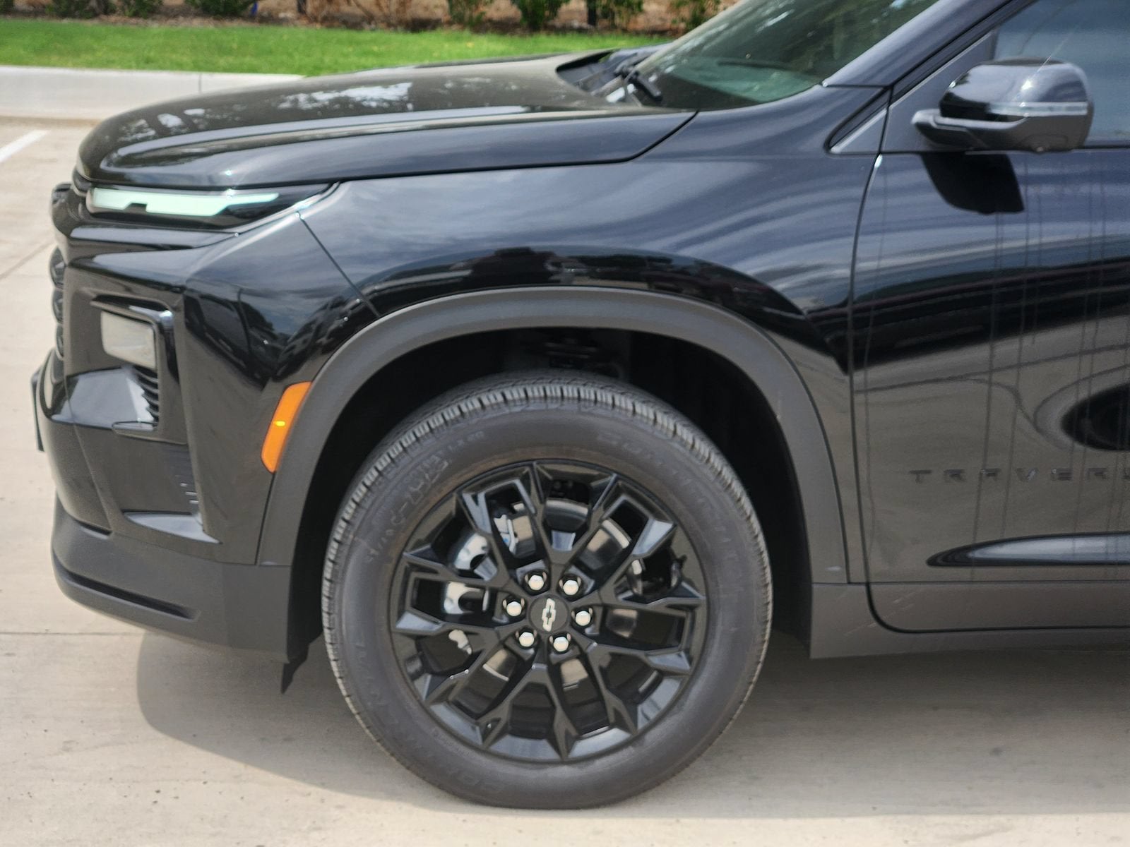 2026 Chevrolet Traverse LT - Photo 10