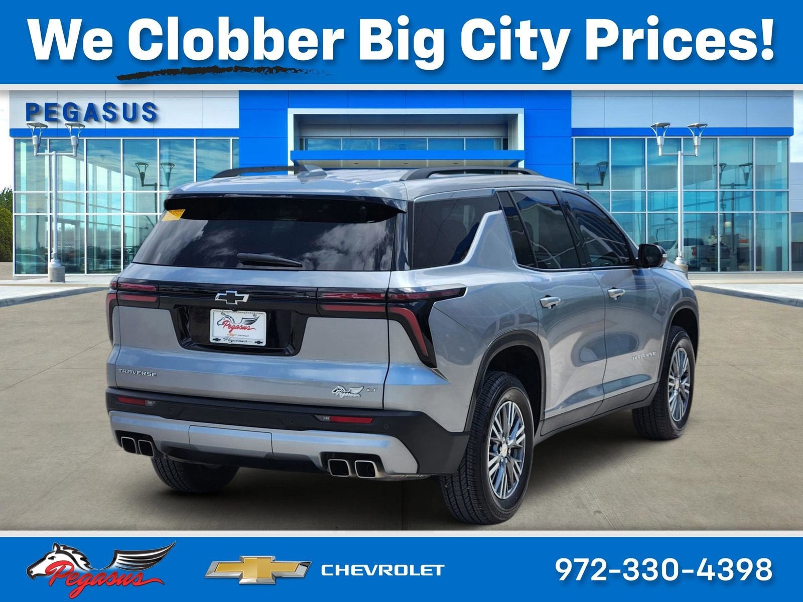 2024 Chevrolet Traverse LT