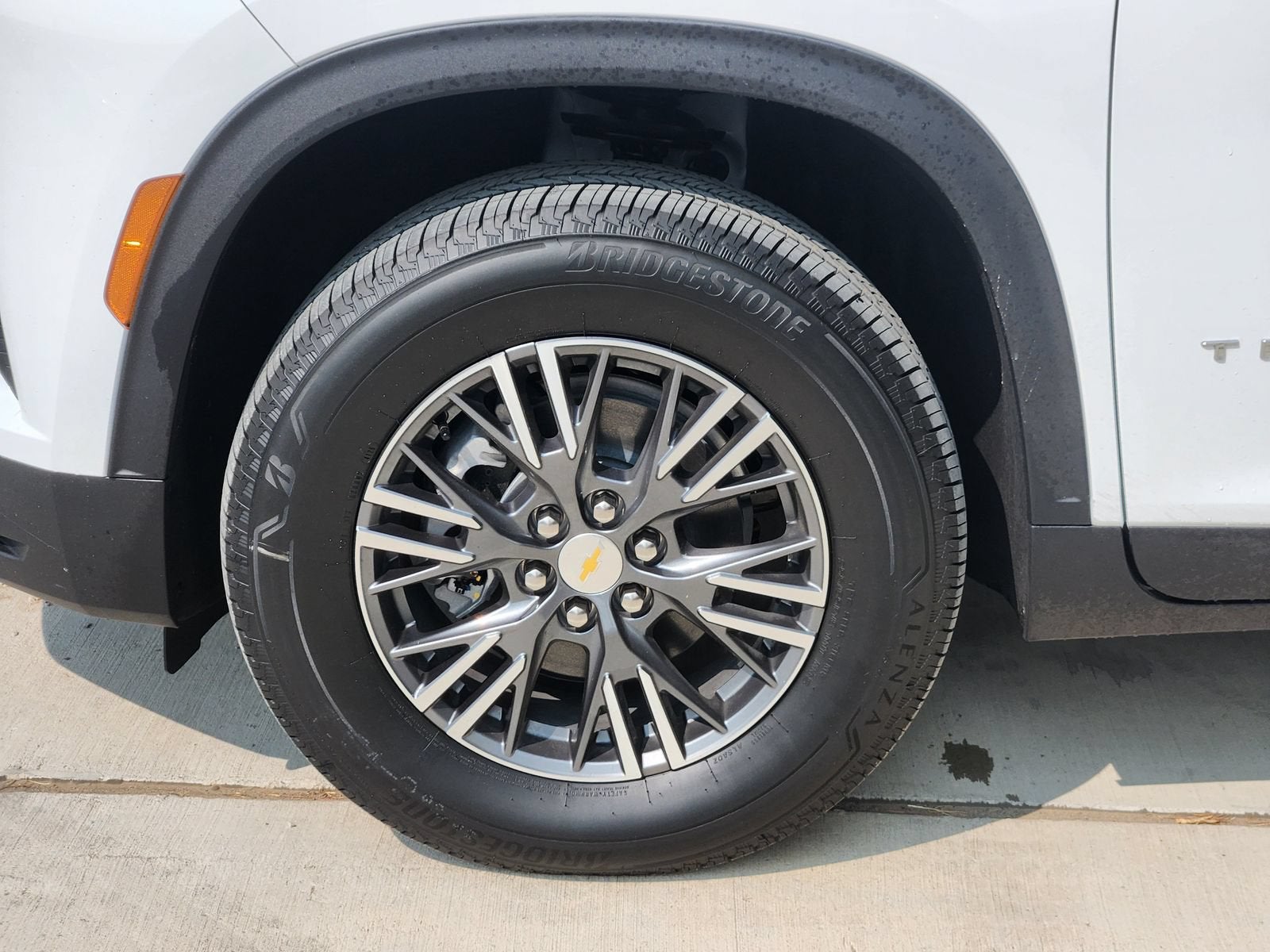 2026 Chevrolet Traverse LT - Photo 11