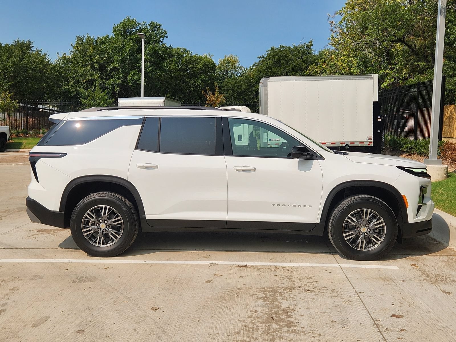 2026 Chevrolet Traverse LT - Photo 7