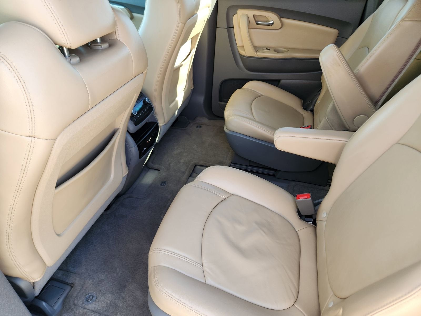 2012 Chevrolet Traverse LT w/2LT