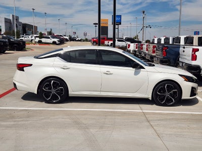 2024 Nissan Altima SR FWD