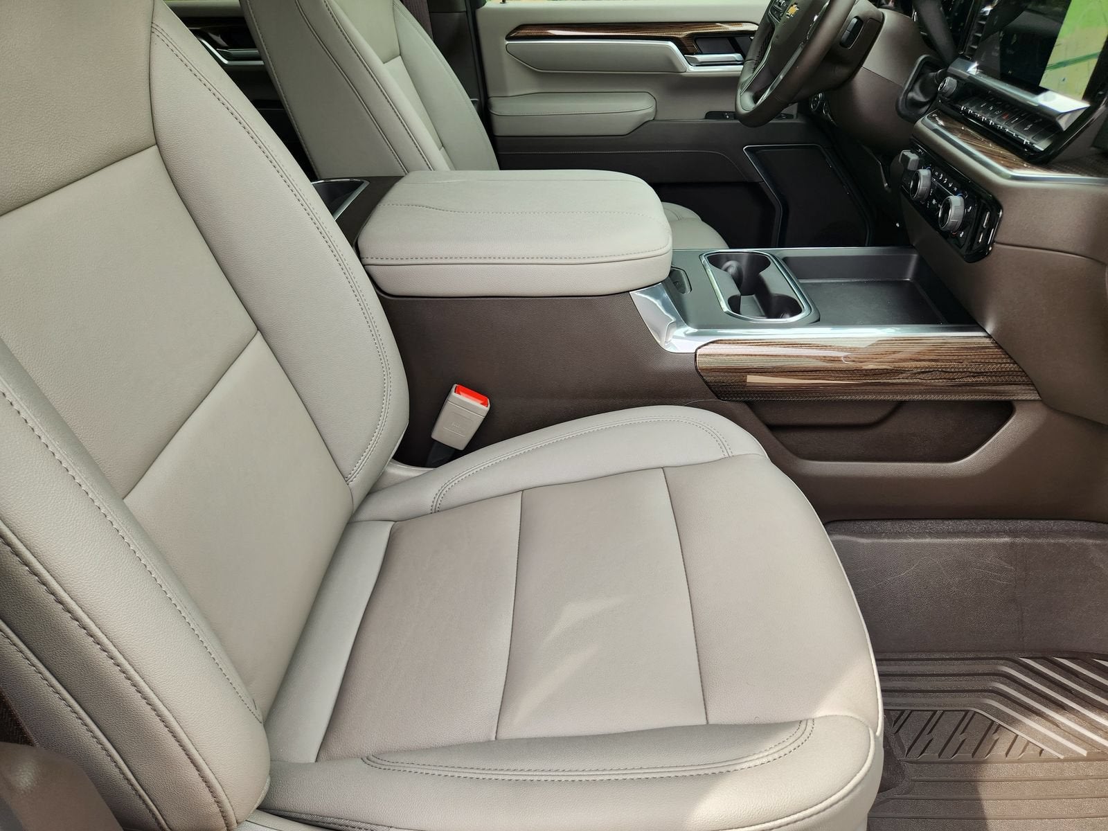 2026 Chevrolet Silverado 2500 HD LT - Photo 14