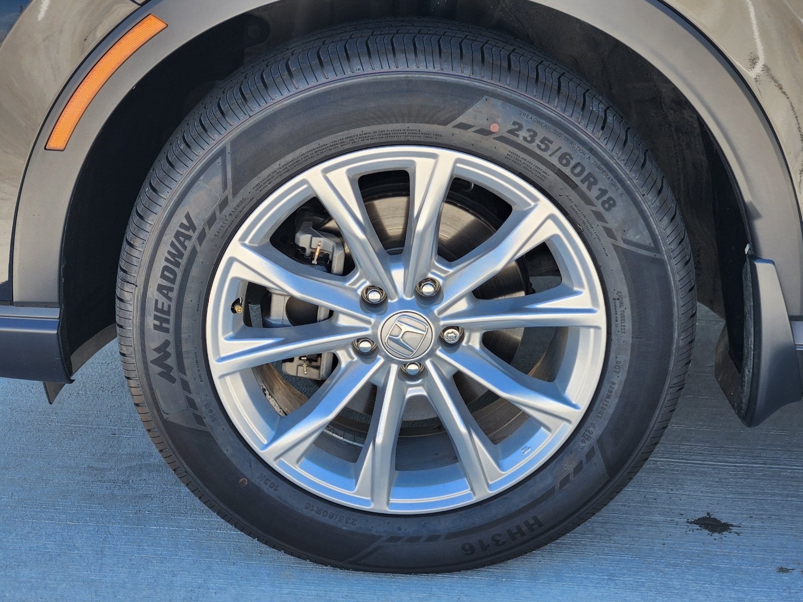 2024 Honda CR-V EX-L - Photo 12