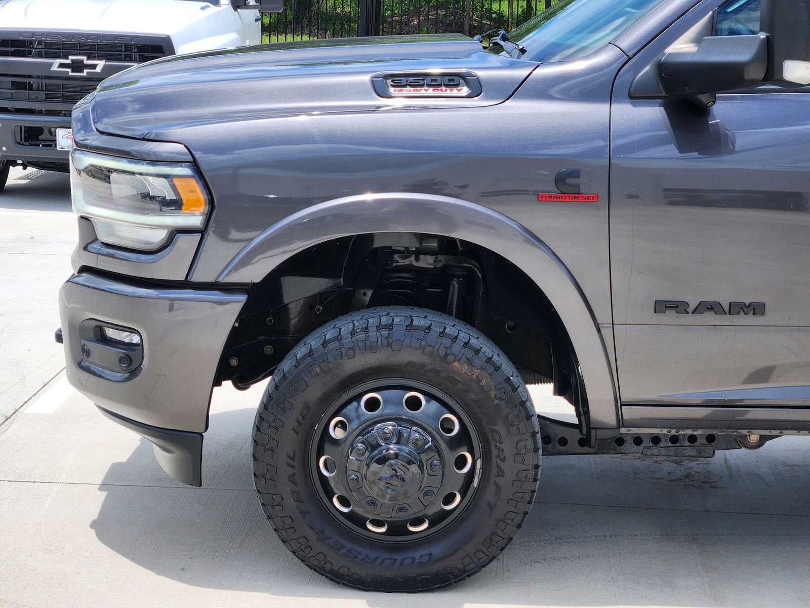 2022 RAM 3500 Laramie Crew Cab 4x4 8' Box
