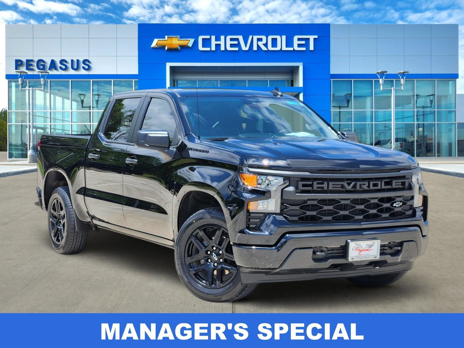 2024 Chevrolet Silverado 1500 Custom