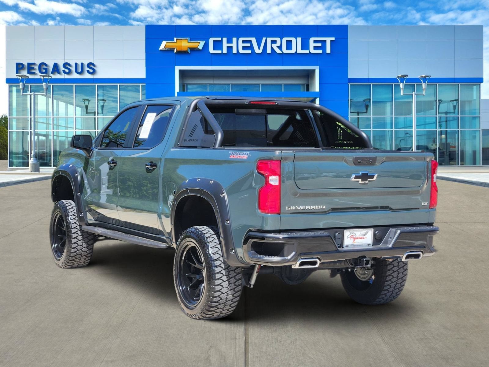 2025 Chevrolet Silverado 1500 LT Trail Boss