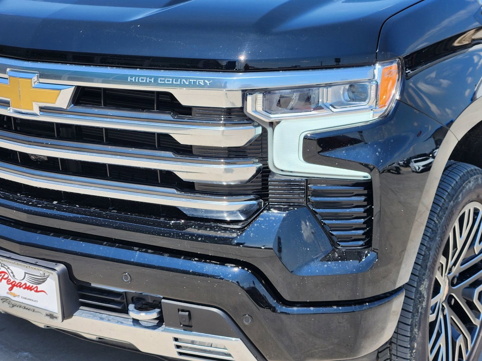 2025 Chevrolet Silverado 1500 High Country