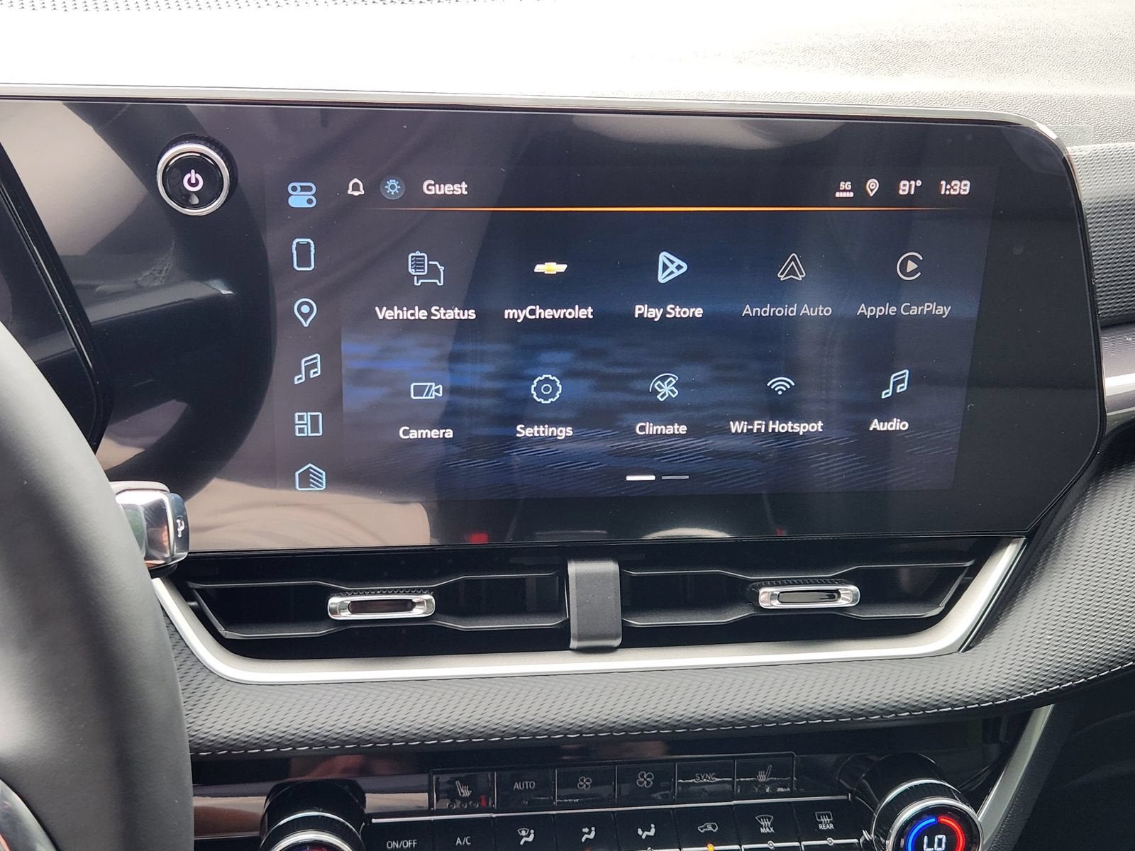 2027 Chevrolet Equinox LT - Photo 16