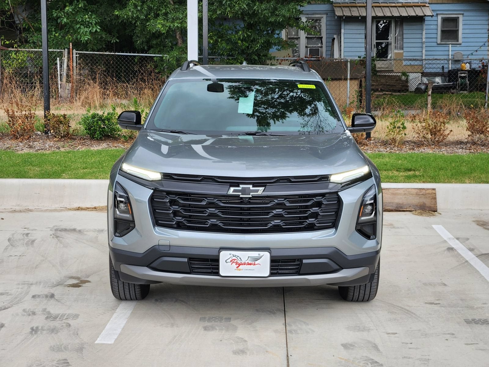 2027 Chevrolet Equinox LT - Photo 6