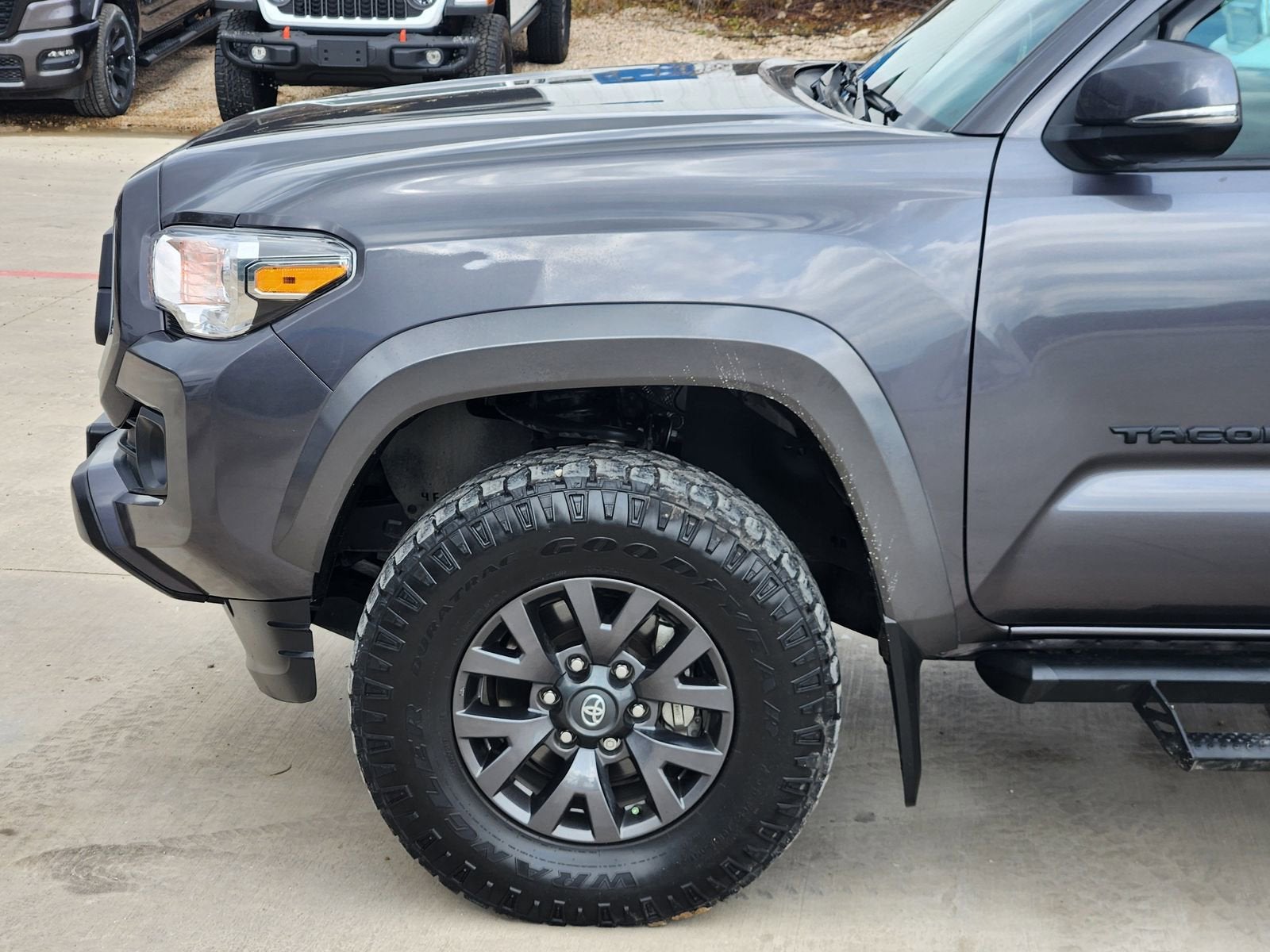 2023 Toyota Tacoma SR5 V6