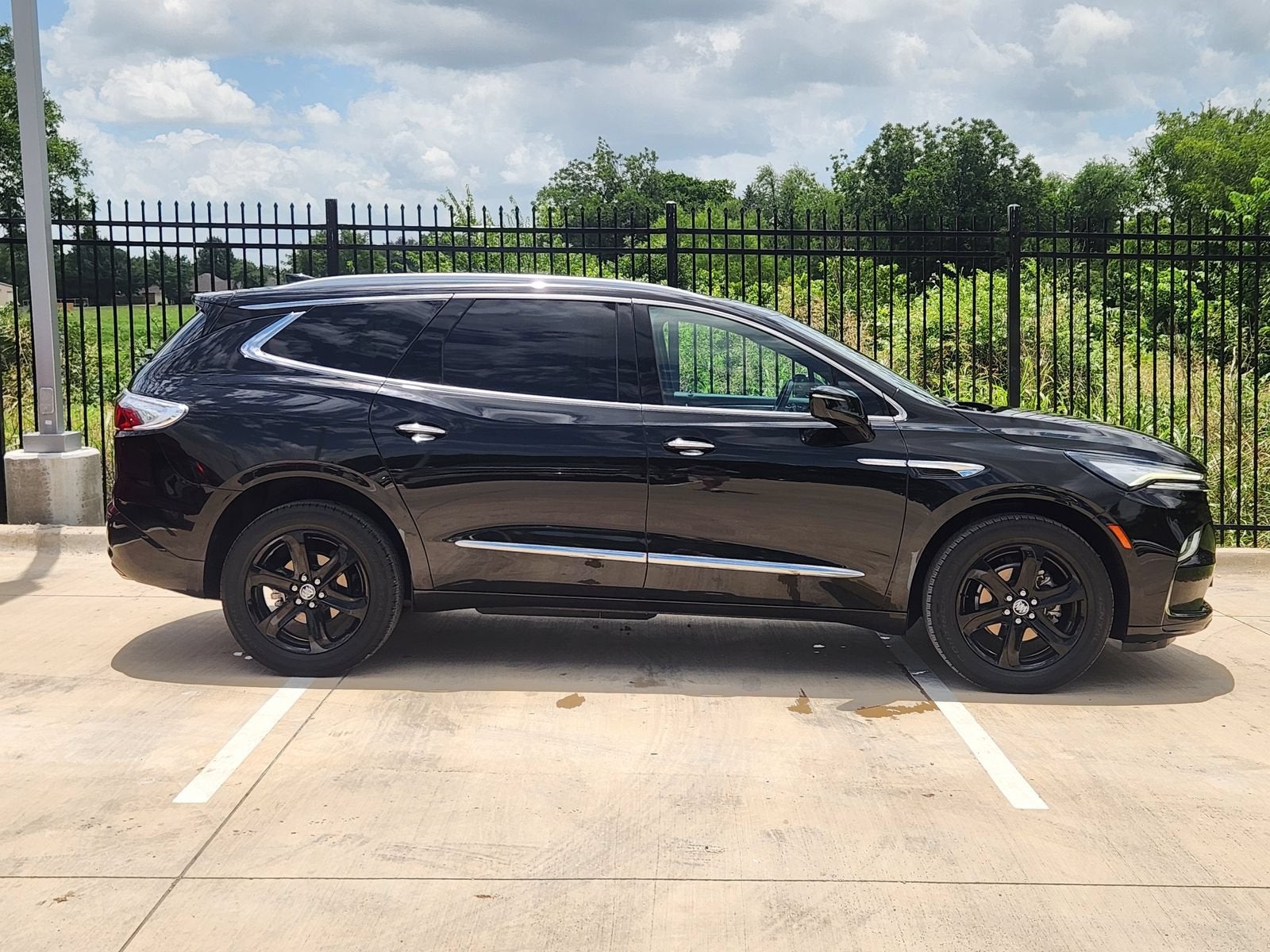 2024 Buick Enclave Essence