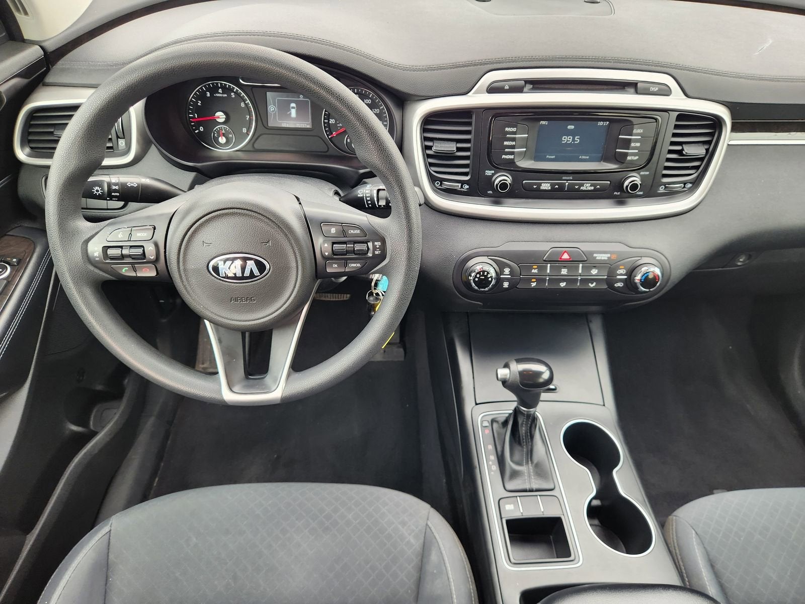 2017 Kia Sorento 3.3L LX